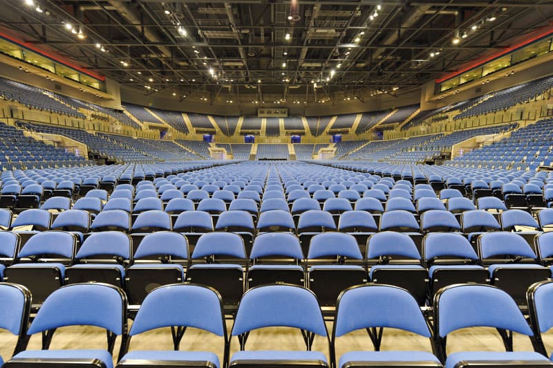 4000 Series Folding Chair - Image 5
