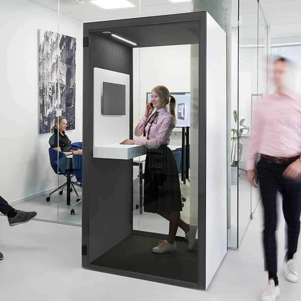Chatbox Single Person Acoustic Hub