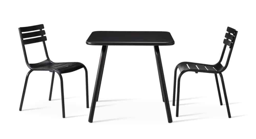 Rio Outdoor Tables & Chairs