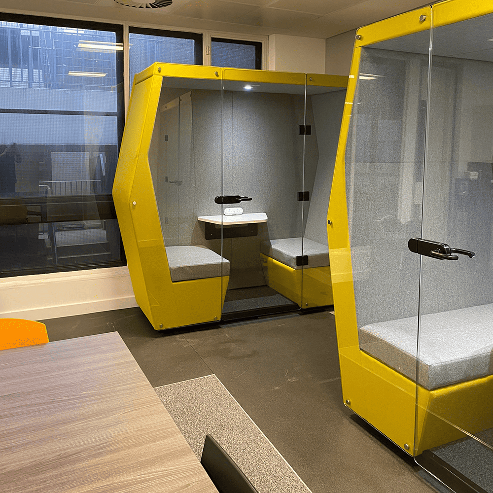 Bill Office Booths - Image 15